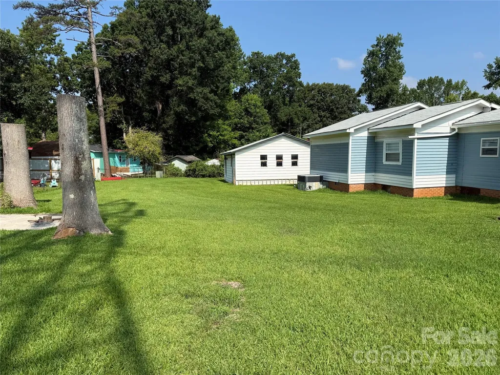 7312 Doblinway Drive Charlotte NC 28215