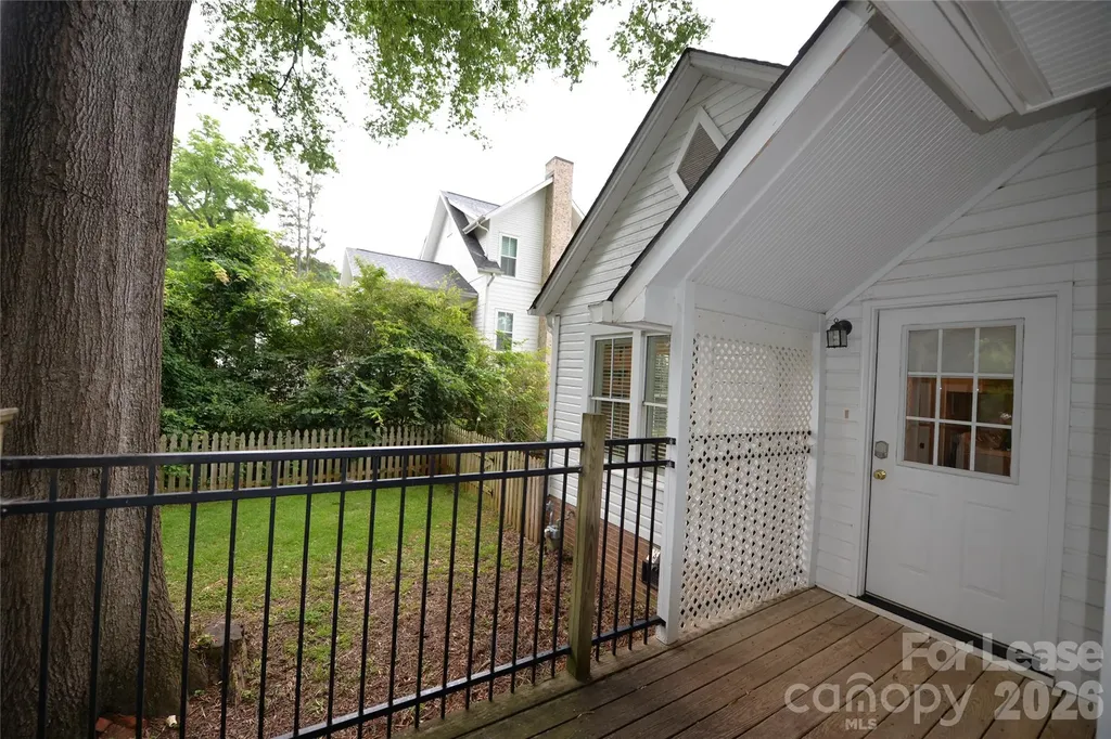 252 South Street Davidson NC 28036