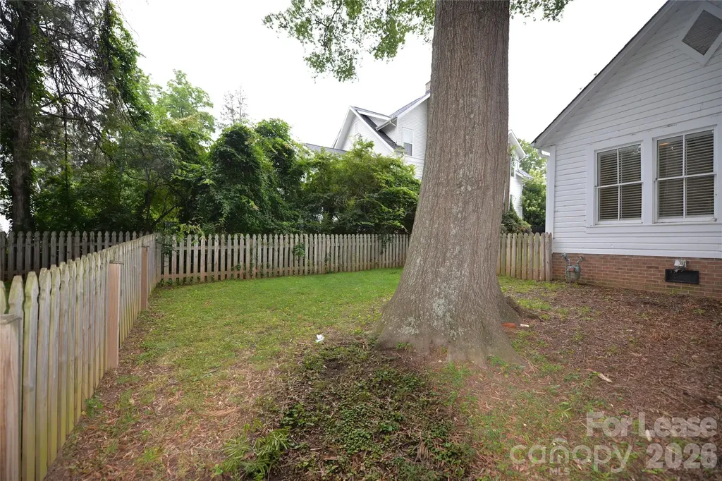 252 South Street Davidson NC 28036