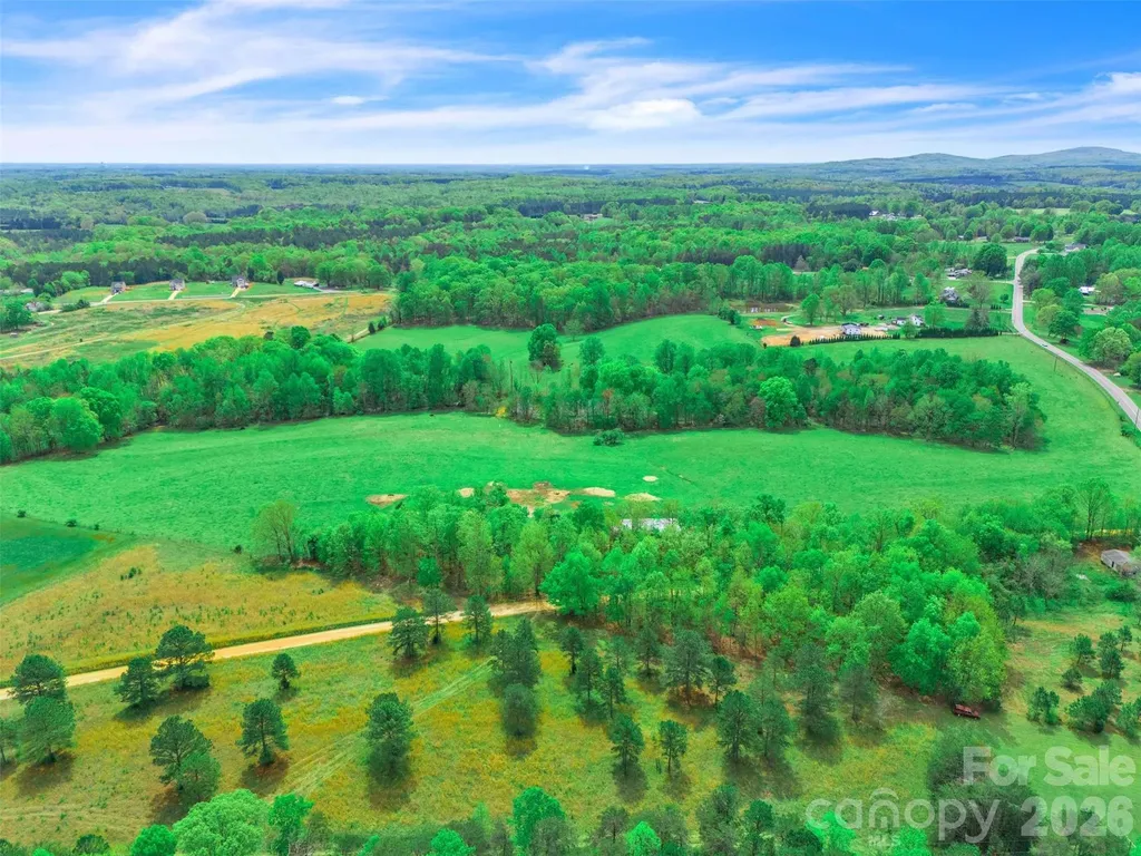 1376 Lowrance Road Catawba NC 28609