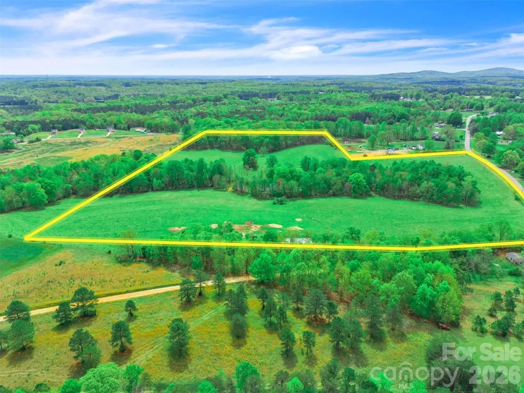 1376 Lowrance Road Catawba NC 28609