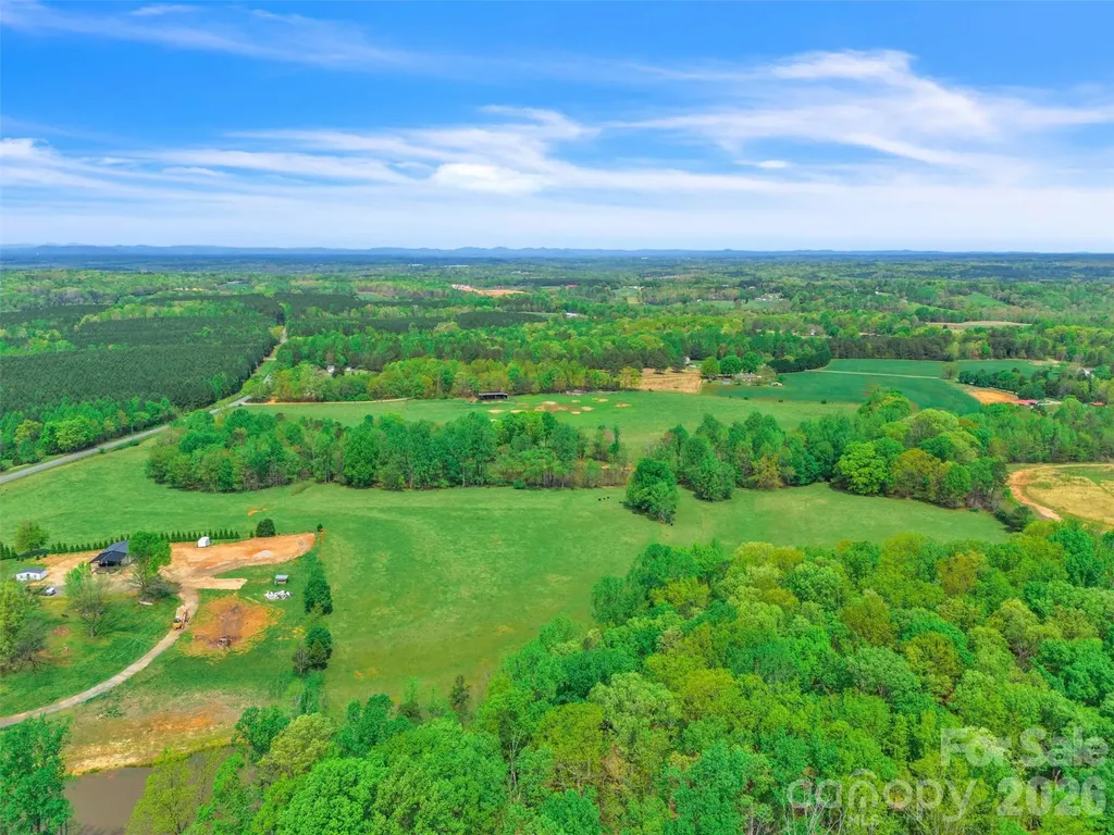1376 Lowrance Road Catawba NC 28609