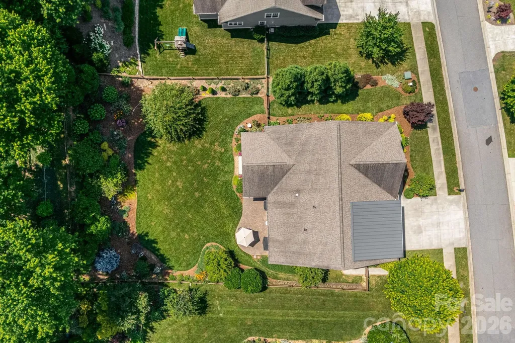 60 Barnrock Drive Mills River NC 28759