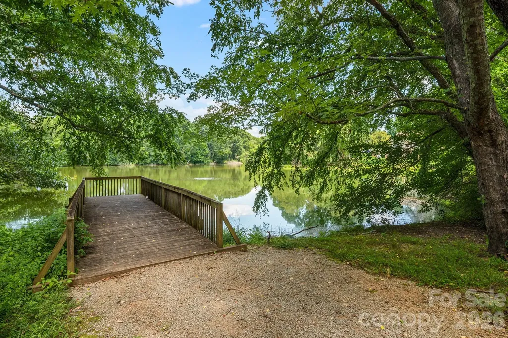 60 Barnrock Drive Mills River NC 28759