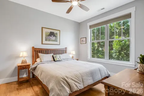 60 Barnrock Drive Mills River NC 28759