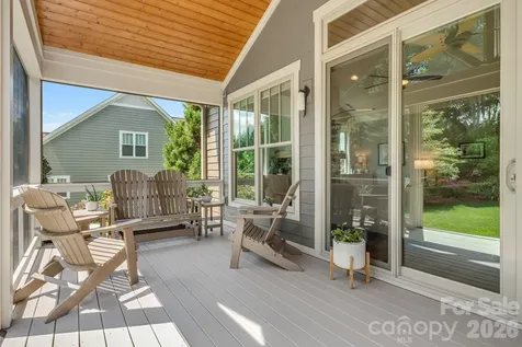 60 Barnrock Drive Mills River NC 28759