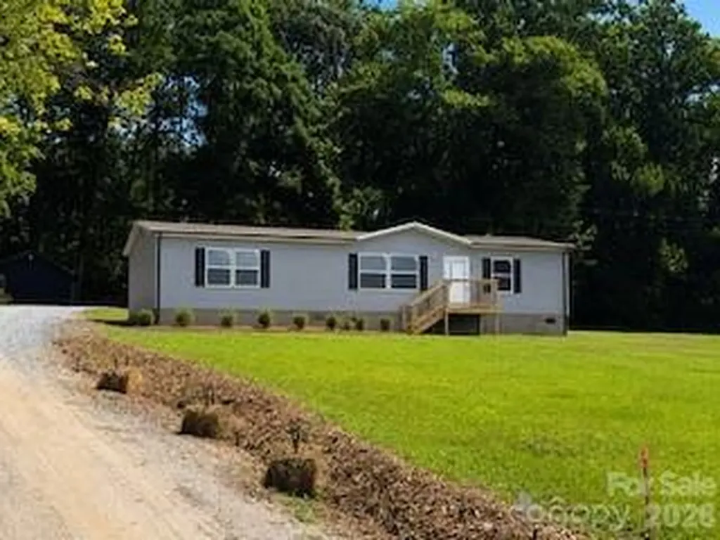 135 Jack Taylor Road Marion NC 28752