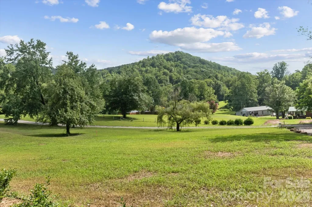 135 Jack Taylor Road Marion NC 28752