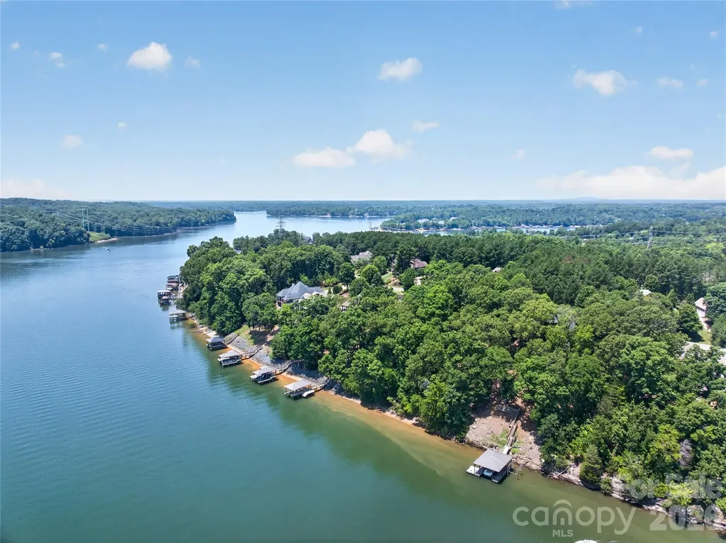3225 Lake Pointe Drive Belmont NC 28012