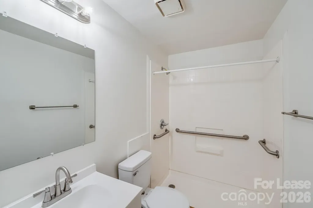 5001 Forest Mountain Court Charlotte NC 28227