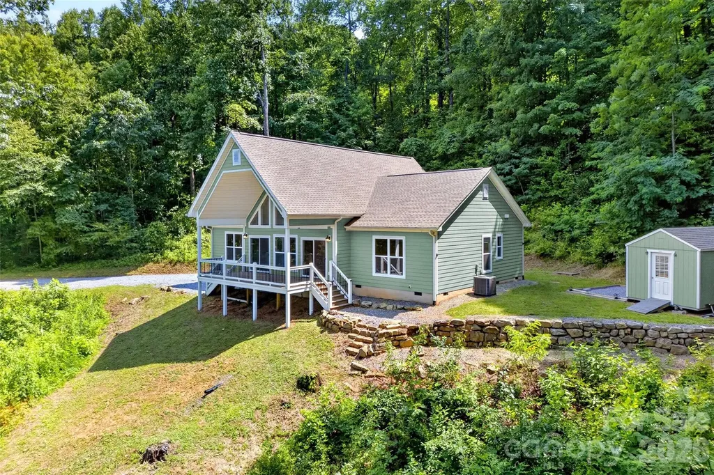 771 Sally Gap Road Old Fort NC 28762