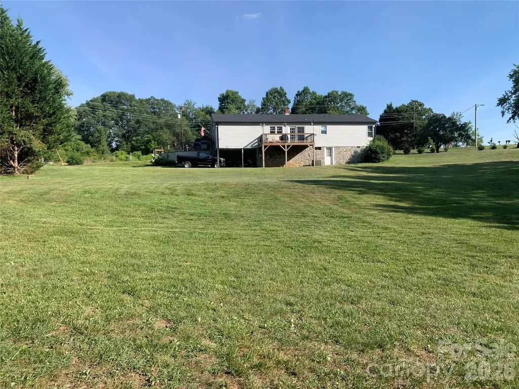 3300 Sheely Road Lenoir NC 28645