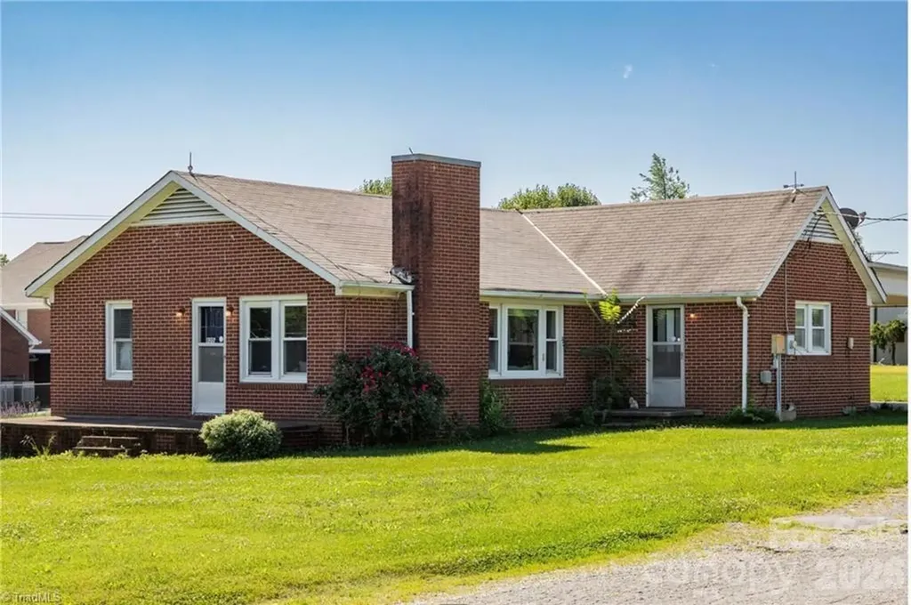 820 Suncrest Orchard Road North Wilkesboro NC 28659