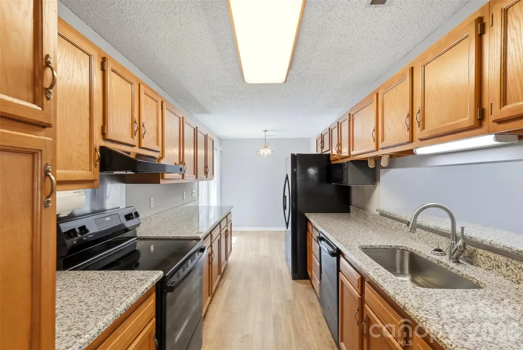 12615 Delman Lane Pineville NC 28134