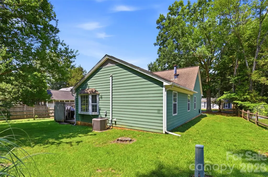 12615 Delman Lane Pineville NC 28134