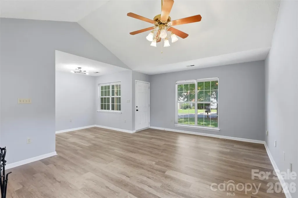 12615 Delman Lane Pineville NC 28134