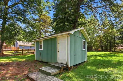 12615 Delman Lane Pineville NC 28134