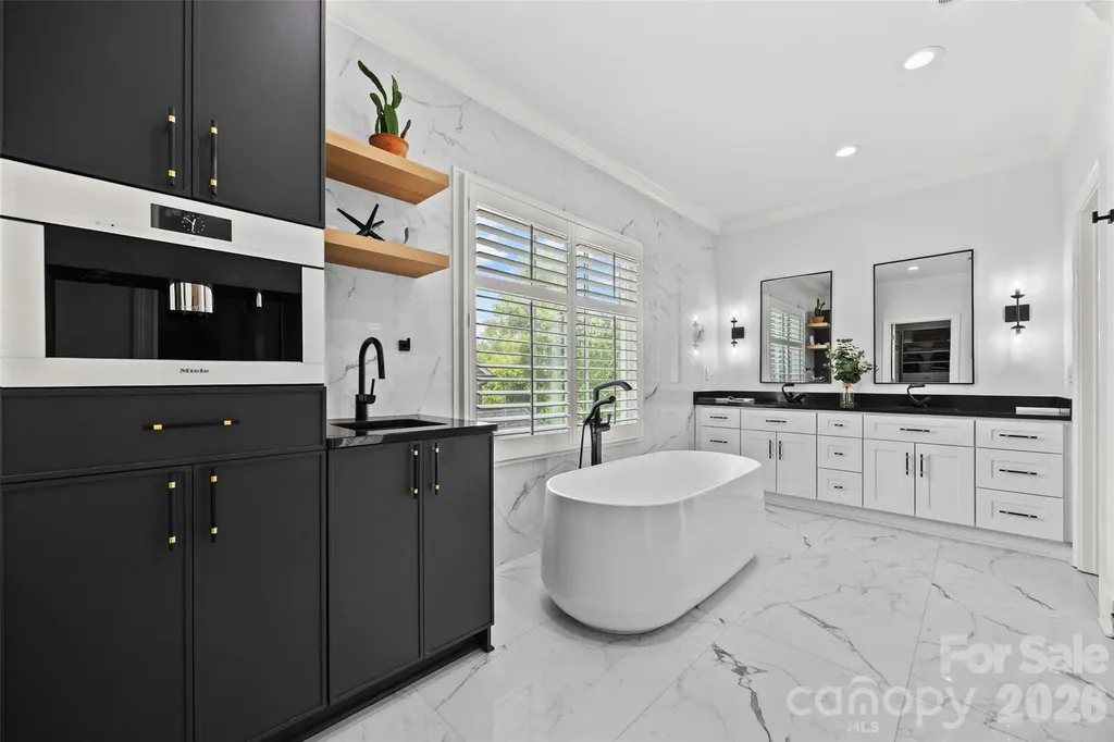 9414 Heydon Hall Circle Charlotte NC 28210