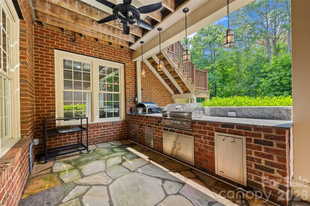 9414 Heydon Hall Circle Charlotte NC 28210