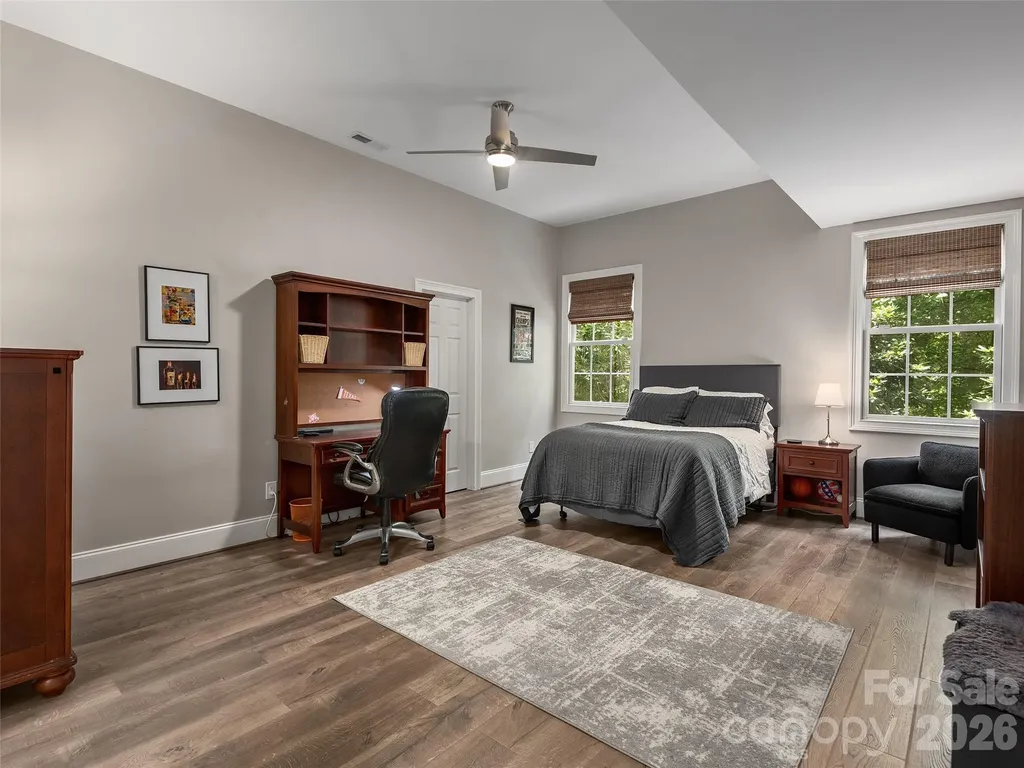 1910 Bearberry Lane Asheville NC 28803