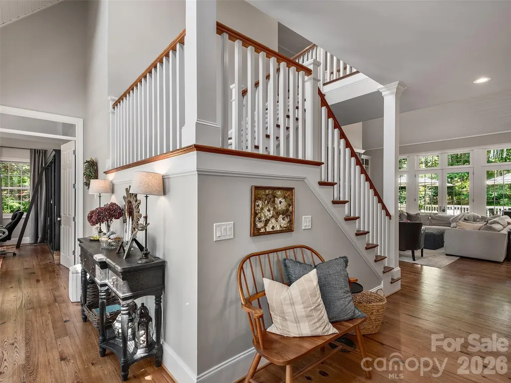 1910 Bearberry Lane Asheville NC 28803