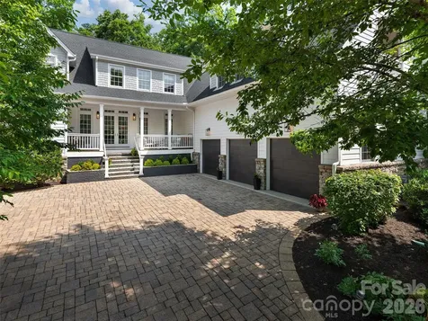 1910 Bearberry Lane Asheville NC 28803