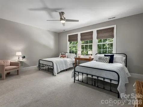 1910 Bearberry Lane Asheville NC 28803