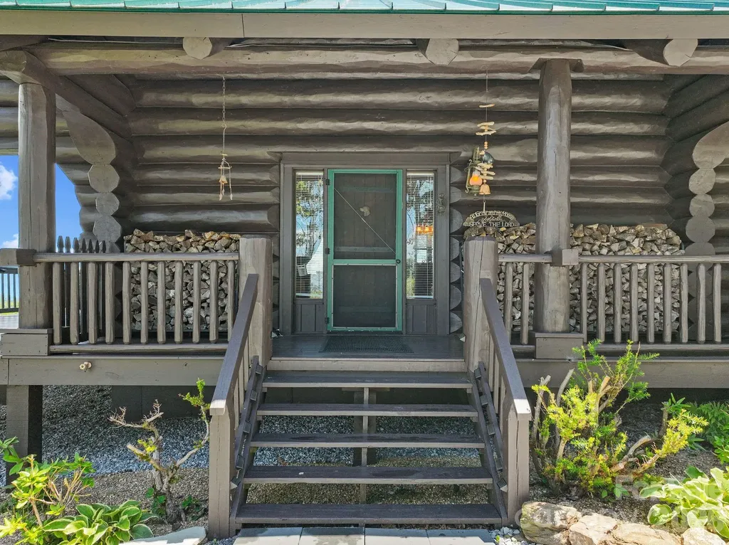 300 Licklog Mountain Trail Burnsville NC 28714