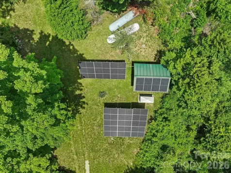 300 Licklog Mountain Trail Burnsville NC 28714