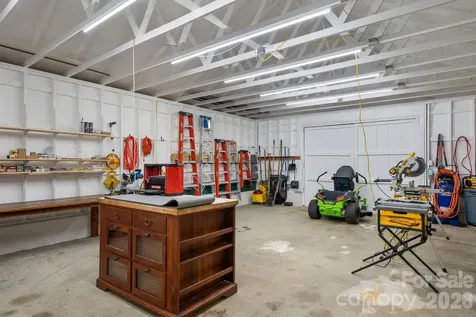 300 Licklog Mountain Trail Burnsville NC 28714