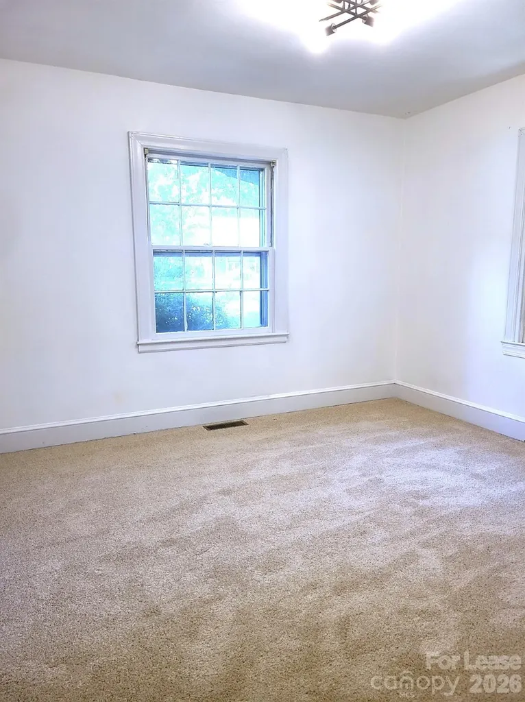 206 N Cloudman Street Charlotte NC 28216