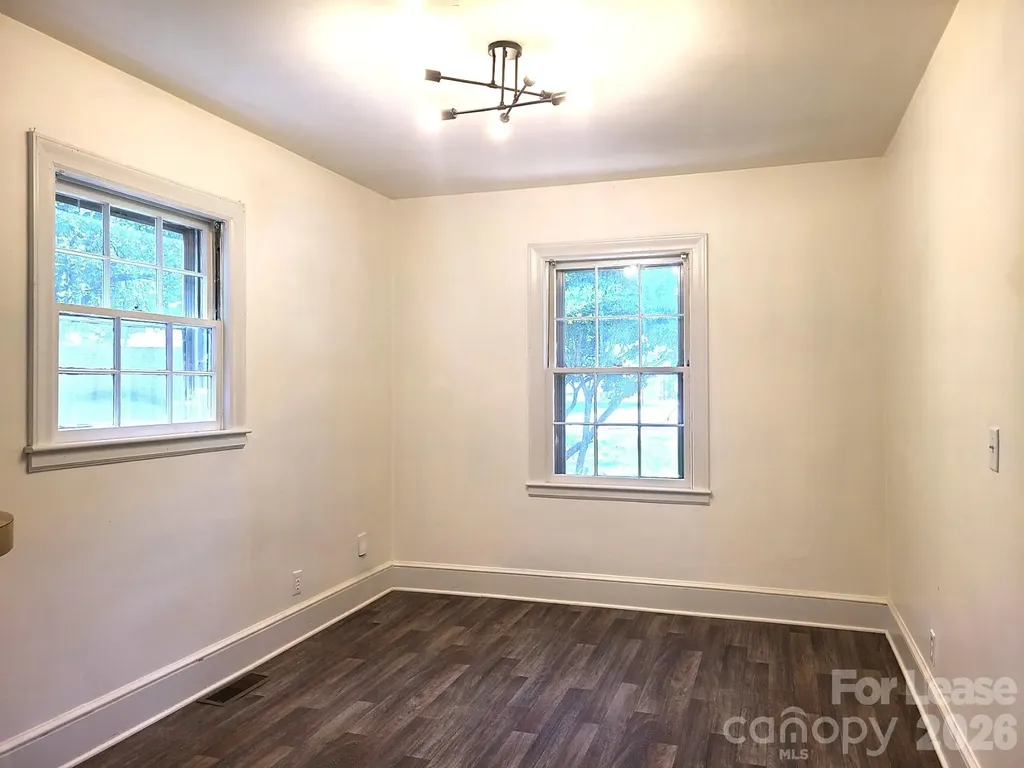206 N Cloudman Street Charlotte NC 28216