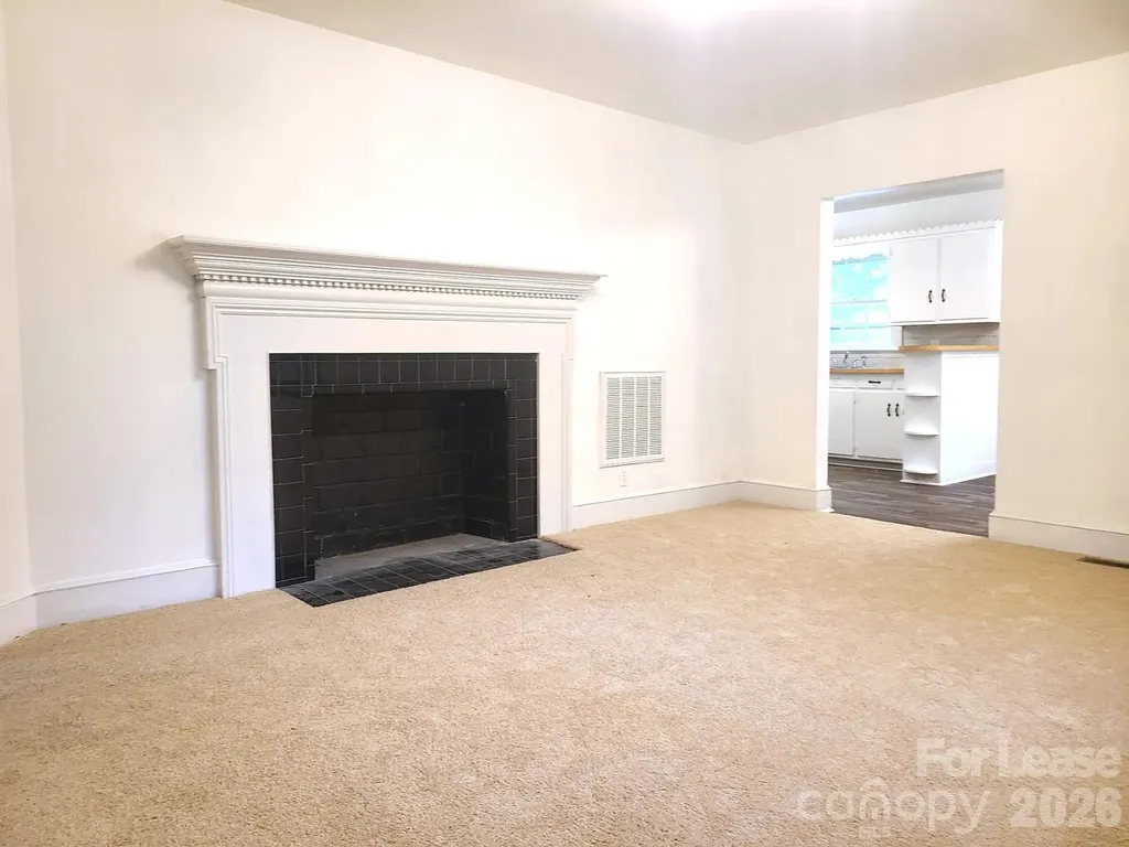 206 N Cloudman Street Charlotte NC 28216