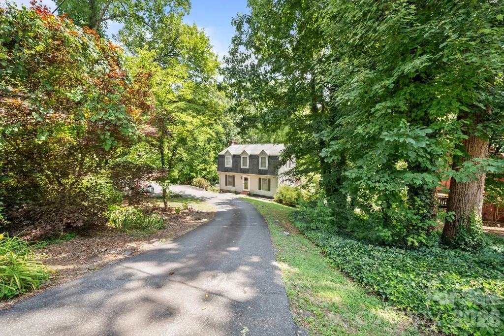 112 Wedgewood Drive Morganton NC 28655