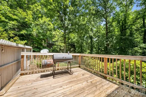 112 Wedgewood Drive Morganton NC 28655