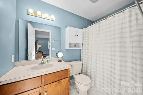 112 Wedgewood Drive Morganton NC 28655