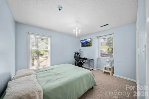 112 Wedgewood Drive Morganton NC 28655
