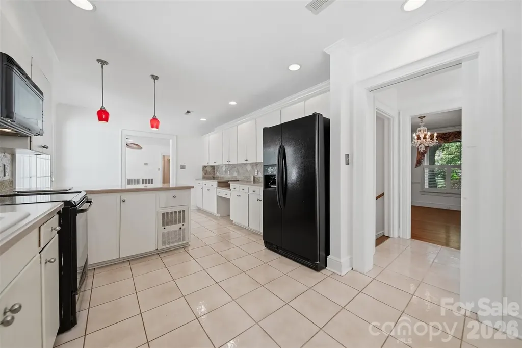 521 5th Street NW Hickory NC 28601