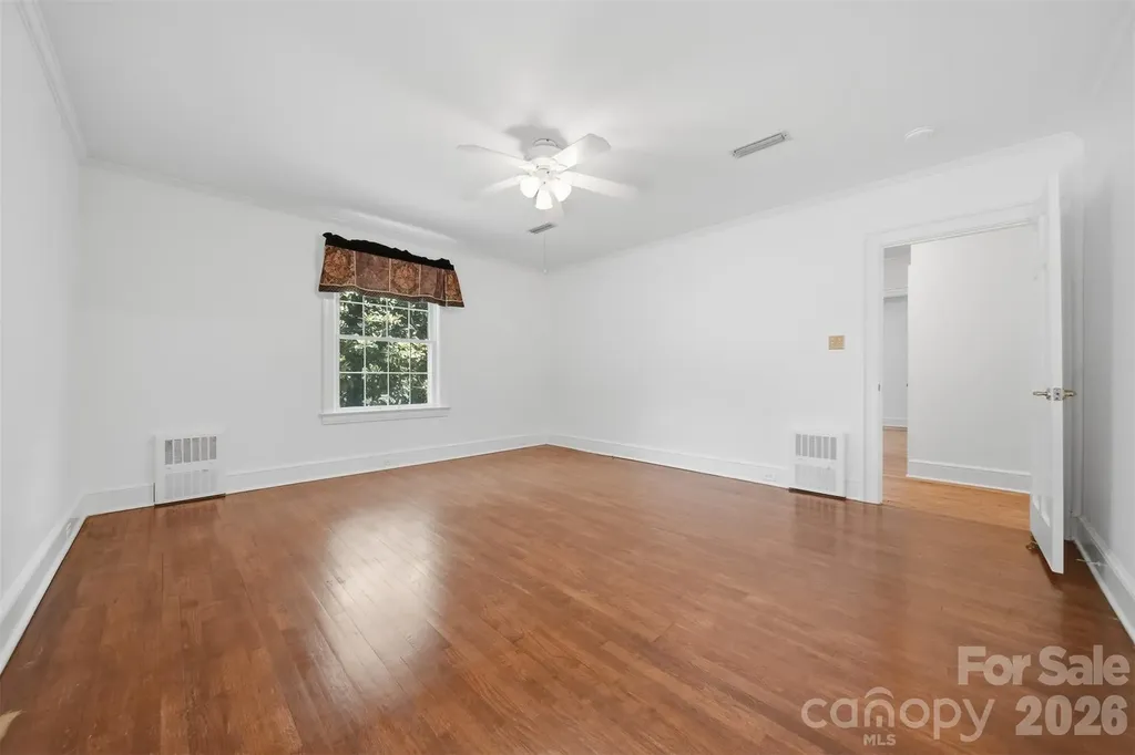 521 5th Street NW Hickory NC 28601