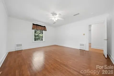 521 5th Street NW Hickory NC 28601