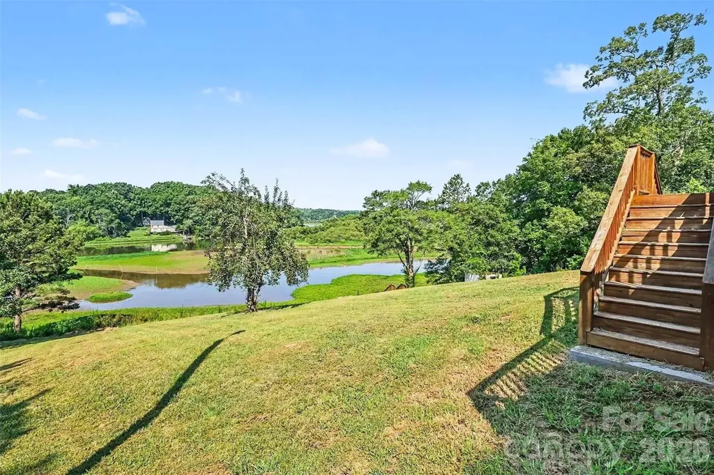 313 Riverfront Drive Belmont NC 28012