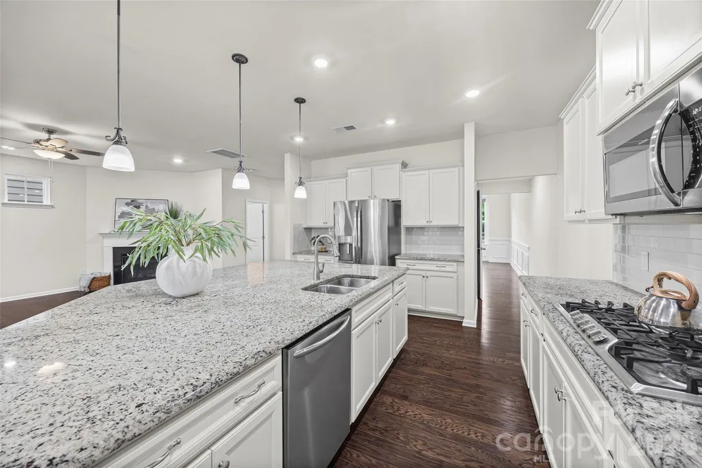 7022 Walnut Branch Lane Charlotte NC 28277