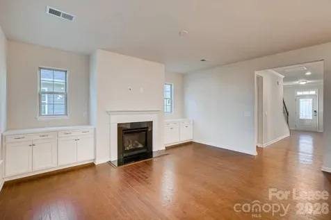 6418 Raffia Road Charlotte NC 28277