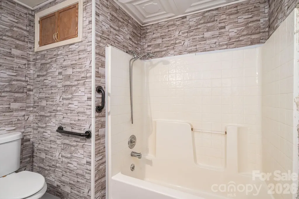 2639 Springbrook Circle Gastonia NC 28052