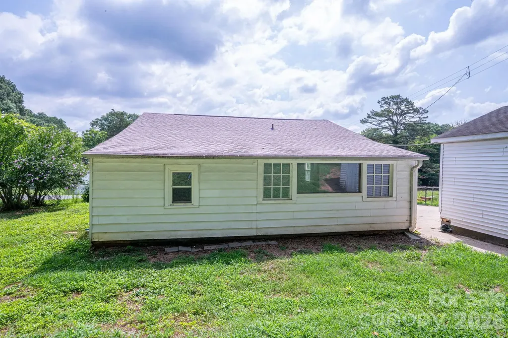 2639 Springbrook Circle Gastonia NC 28052