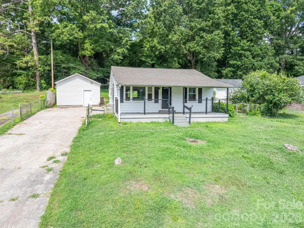 2639 Springbrook Circle Gastonia NC 28052