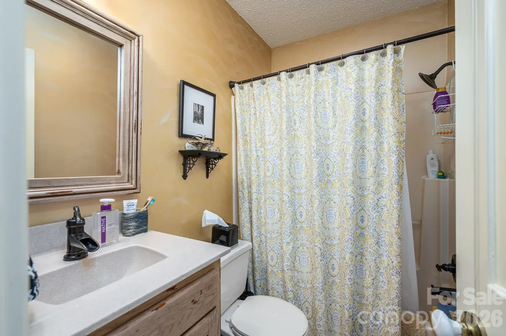 3512 Red Norris Drive Maiden NC 28650
