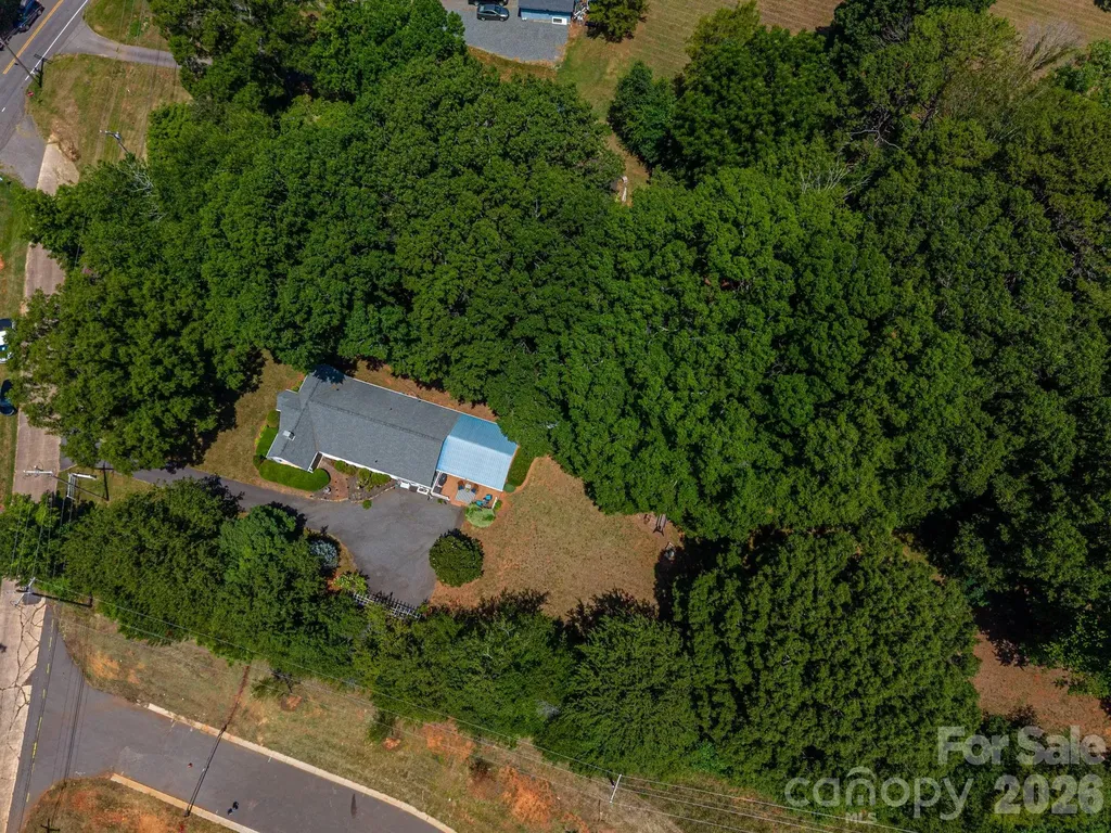 3512 Red Norris Drive Maiden NC 28650
