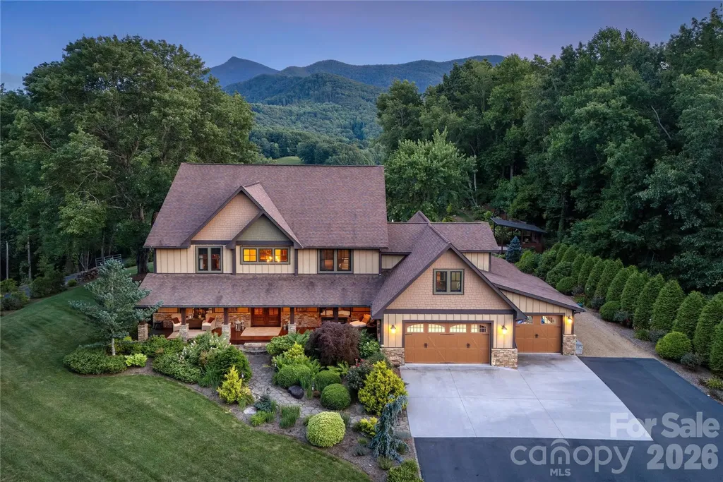 345 Prospect Drive Burnsville NC 28714