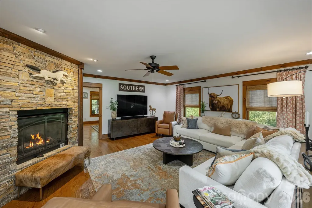 345 Prospect Drive Burnsville NC 28714